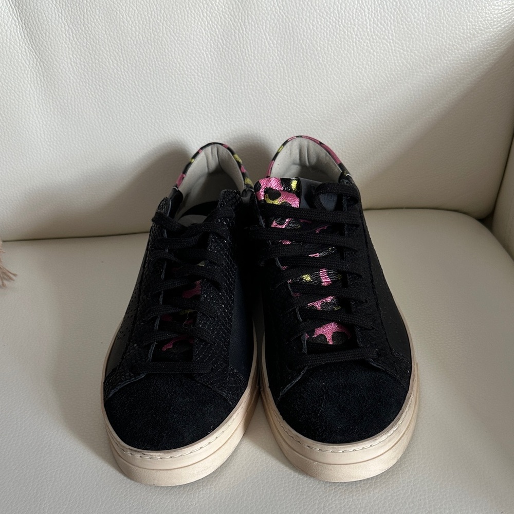 P448 Sneakers